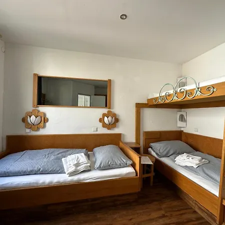 & Restaurant Elbschetal 3* ويتير