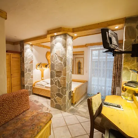 & Restaurant Elbschetal 3* ويتير