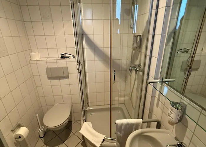 & Restaurant Elbschetal Gæstehus