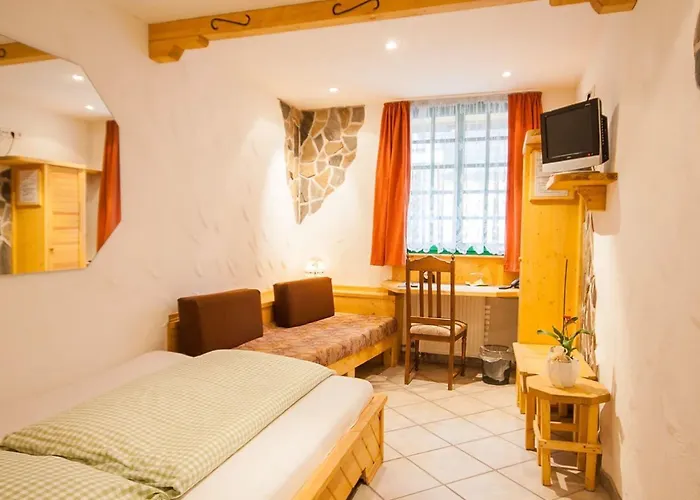 & Restaurant Elbschetal 3*