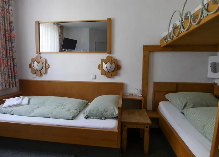 & Restaurant Elbschetal Gæstehus 3*